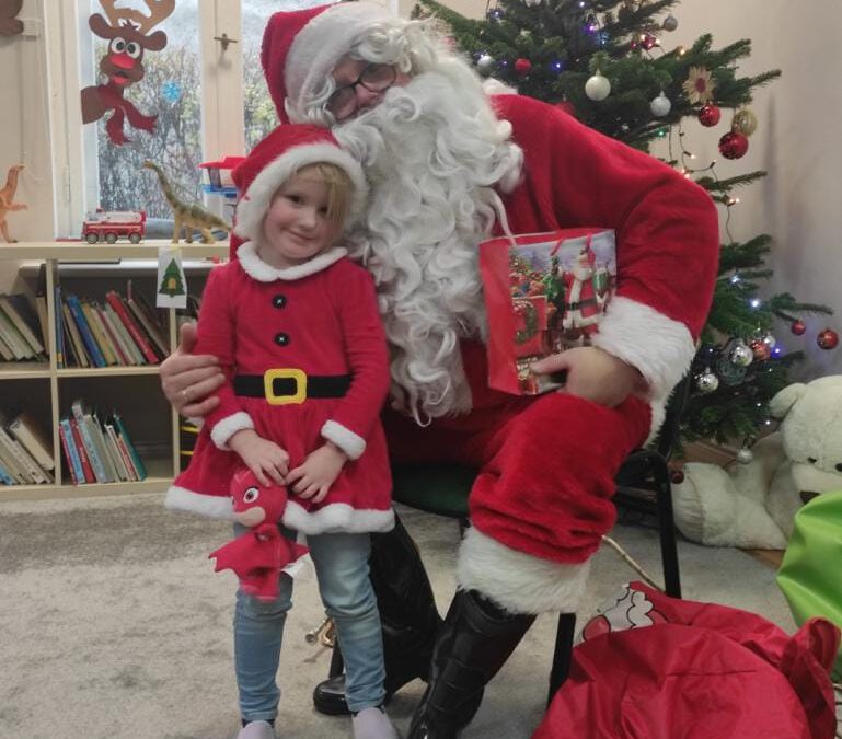 Święty Mikołaj w przedszkolu w Sopocie